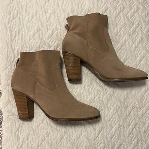 Ankle booties